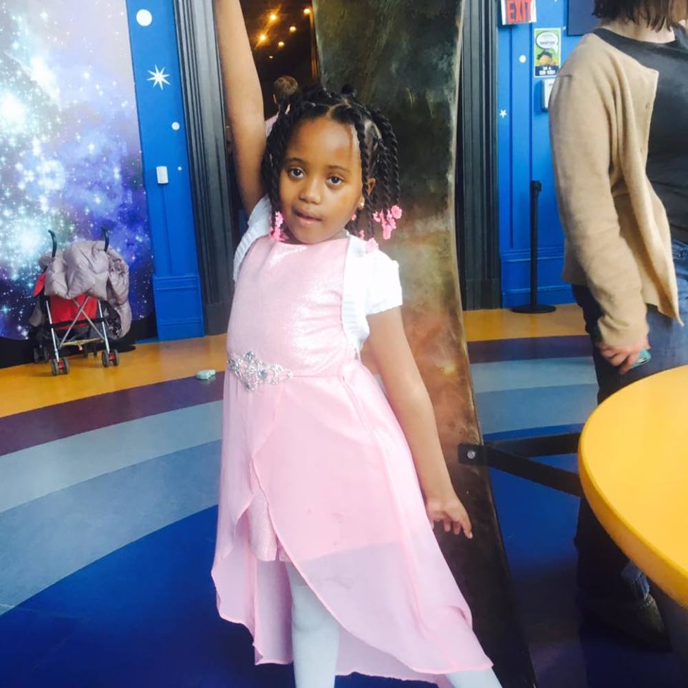 Meet your Posher, Aminata